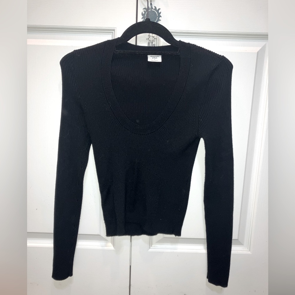 New A&F Ribbed sweater